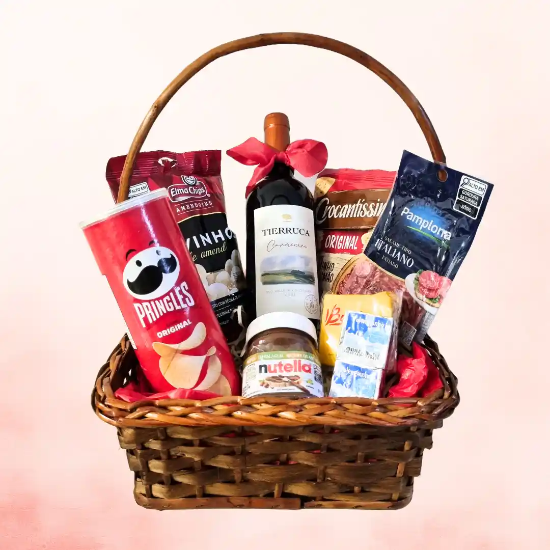  Cesta Amor & Sabores é uma combinação perfeita de carinho e sabor — ideal para surpreender quem você ama com um presente especial